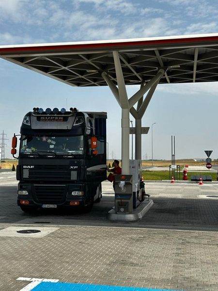 UTA Edenred, în parteneriat cu Rompetrol, a organizat primul eveniment "Champ on the Road" din România 