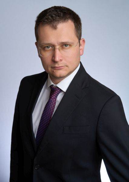 "Multe companii intră în faliment pentru că procedura insolvenţei este deschisă târziu"