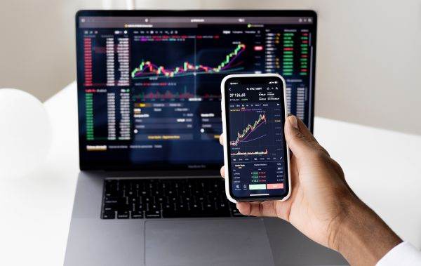Randamentele titlurilor de stat SUA sunt la maxime multianuale; de ce ar investi cineva în acţiuni?