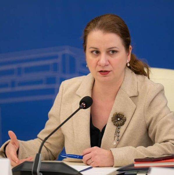 Ministrul Educaţiei: A fost semnat contractul de finanţare pentru un campus şcolar pentru învăţământ dual