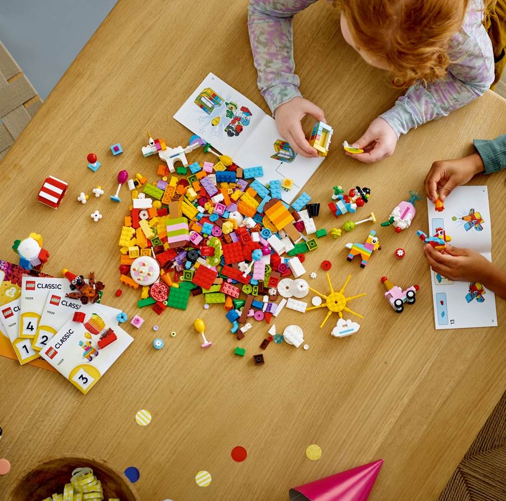 Grupul LEGO a avut venituri de 27,4 miliarde de coroane daneze în primele 6 luni ale anului 2023