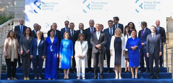The participants of the "Three Seas" Summit debated the issue of the drone that fell in Romania