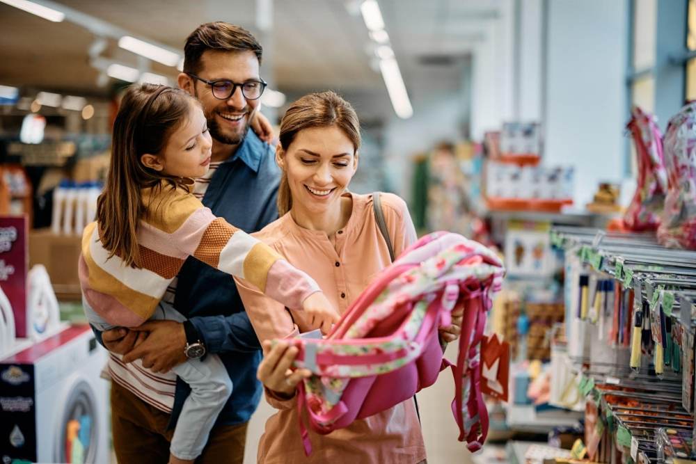 Studiu Veranda Mall: Preţurile au crescut, dar lista de cumpărături şcolare este mai lungă