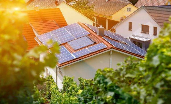 Ţi-ai securizat fonduri prin Casa Verde Fotovoltaice? Alege Enel ca instalator validat AFM pentru a deveni prosumator