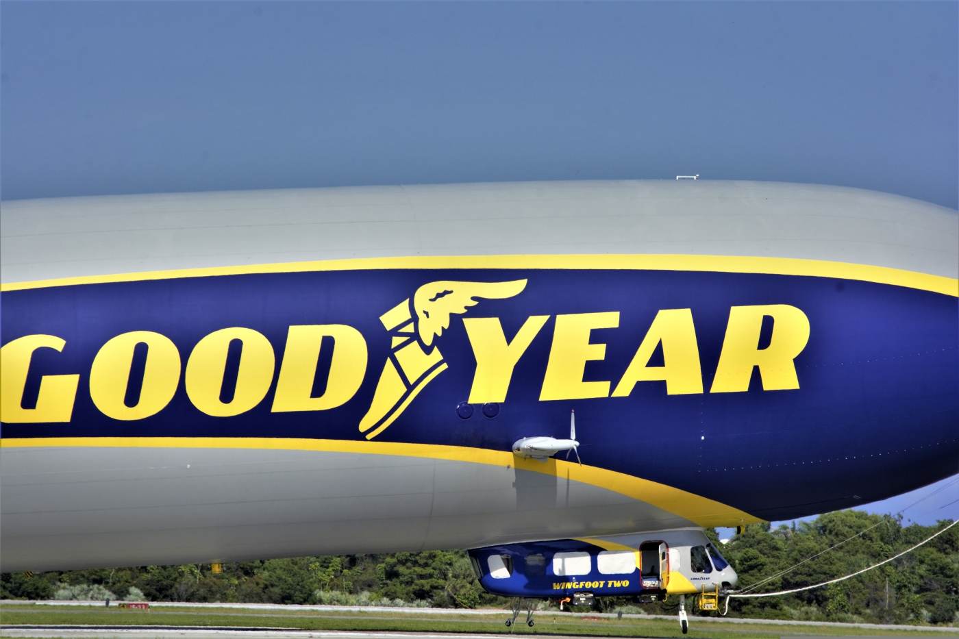 Goodyear Tire & Rubber va desfiinţa 1.200 de locuri de muncă, în cadrul unui program de restructurare