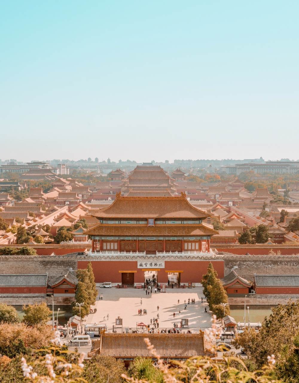 China califică acuzaţiile britanice de spionaj drept "farsă politică"