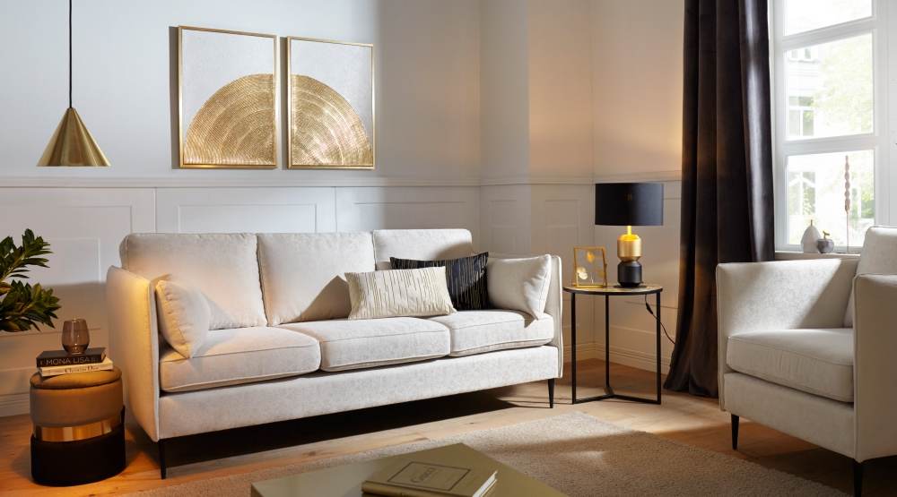 EGLO România a lansat noua gamă de decoraţiuni şi mic mobilier EGLO Living 