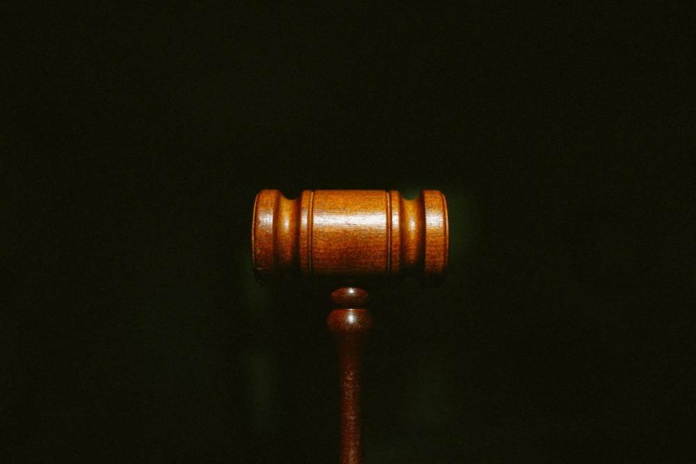 Secţia pentru procurori a CSM despre afirmaţiile lui Simion: "Sunt de natură a intimida şi afecta în mod grav independenţa procurorilor implicaţi în derularea procedurilor judiciare"