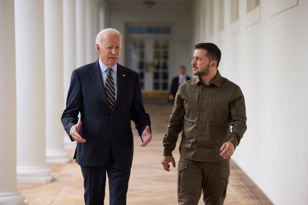 Zelenski a fost primit de Biden la Casa Albă