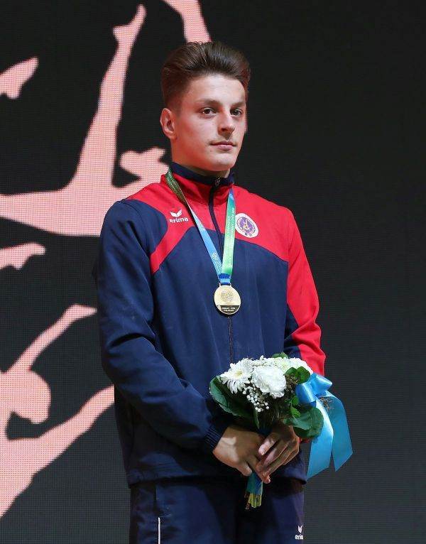 Gabriel Burtanete nu va concura la CM de Gimnastică de la Antwerp