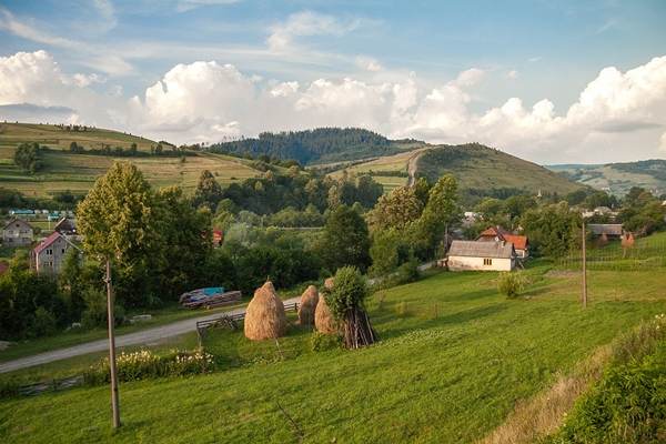 Ministrul Cercetării: "Conectăm 945 de localităţi rurale la internet de mare viteză"