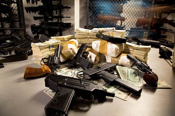 Administraţia Biden ia în considerare să folosească granturi ale Departamentului de Stat ca să finanţeze armament pentru Ucraina