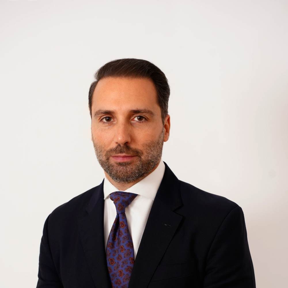Dennis Selinas, Preşedintele Consiliului Director AREI