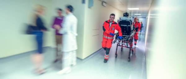 Dr. Ahmed, OMS: Evacuările spitalului reprezintă un "certificat de deces" pentru pacienţii din Gaza