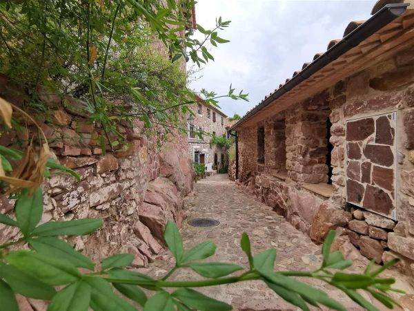 O incursiune în patrimoniul, aromele şi festivităţile Valenciei