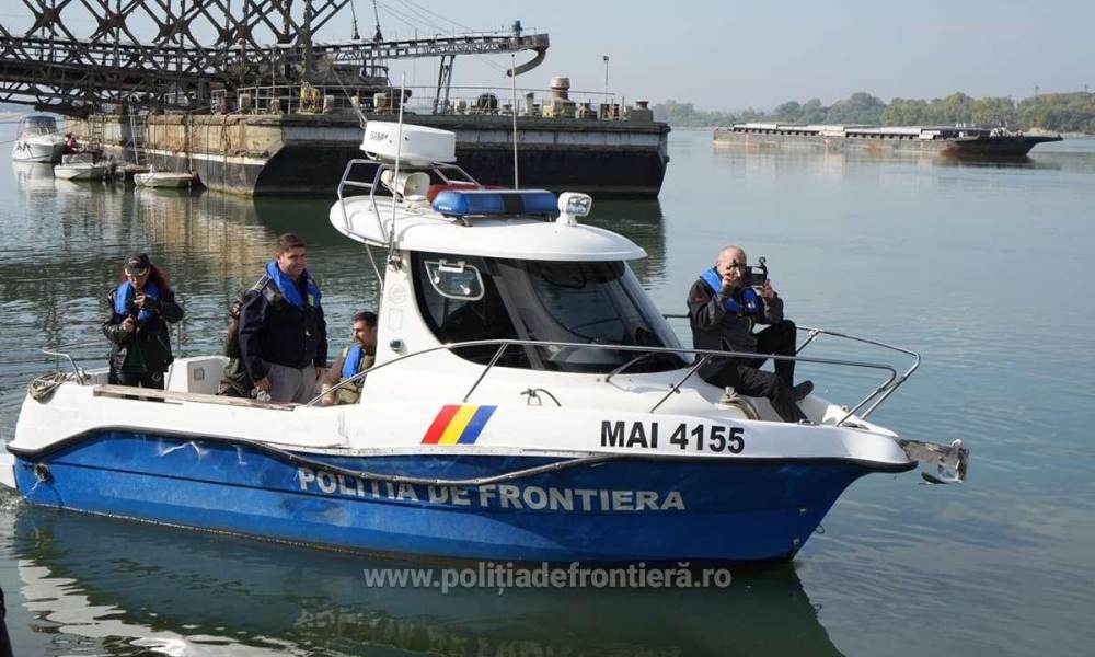 Noi echipamente de supraveghere, donate de BAT România, au intrat în dotarea Poliţiei de Frontieră Române