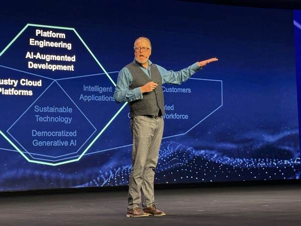Gartner identifică principalele 10 tendinţe strategice în tehnologie pentru anul 2024