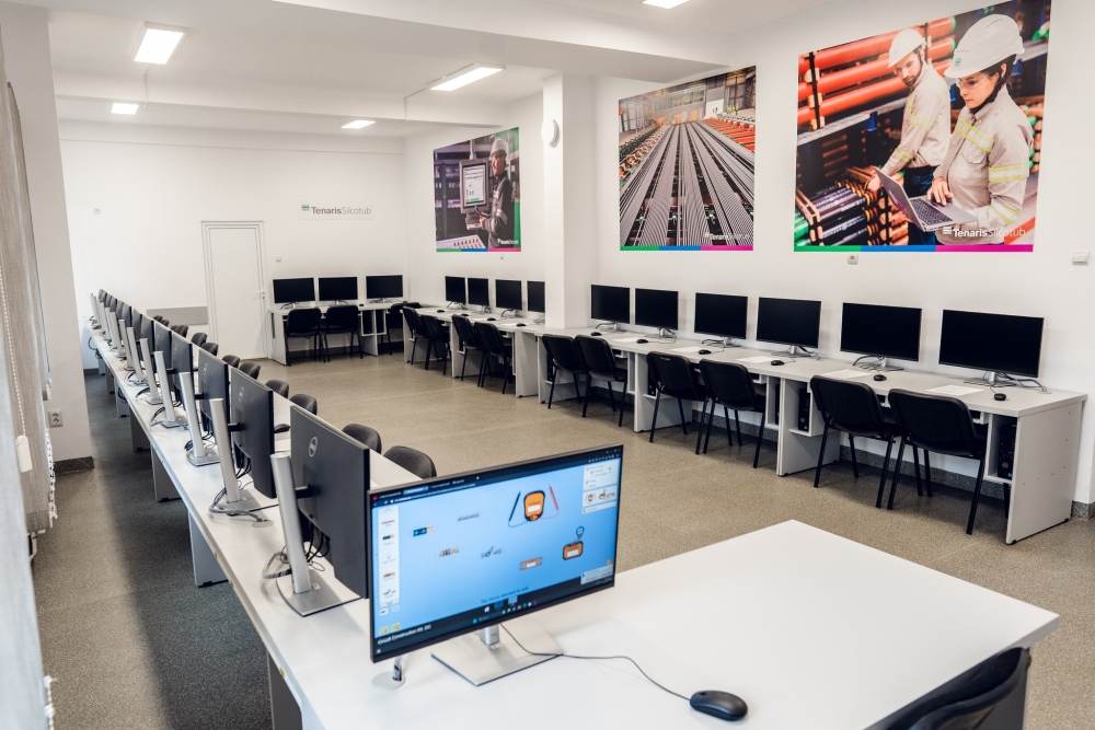 TenarisSilcotub a finanţat un laborator multifuncţional în valoare de 400.000 lei 