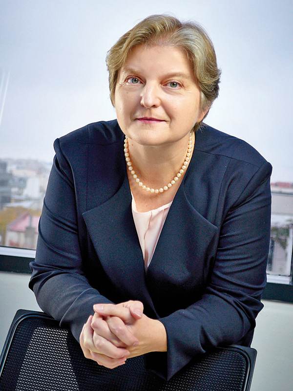 Ella Kallai, Economist Şef Alpha Bank Romania