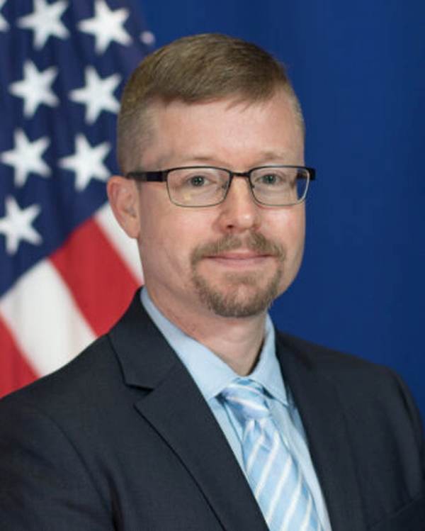 Michael Dickerson, adjunctul şefului de misiune al Ambasadei SUA la Bucureşti