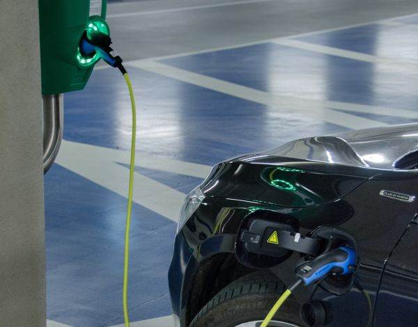 South Korean battery makers are reducing production and are authorized by the US