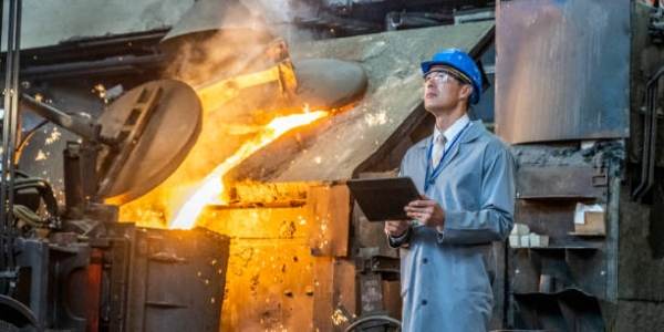Coface: "Industria metalelor în Germania -perspective sumbre, dar comportamente de plată pozitive"