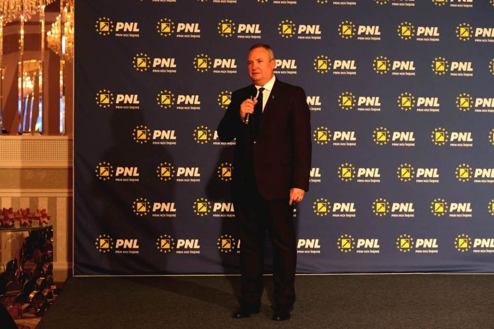Ciucă, despre o demisie a lui Cîţu din grupul PNL: "Este o chestiune de onoare"