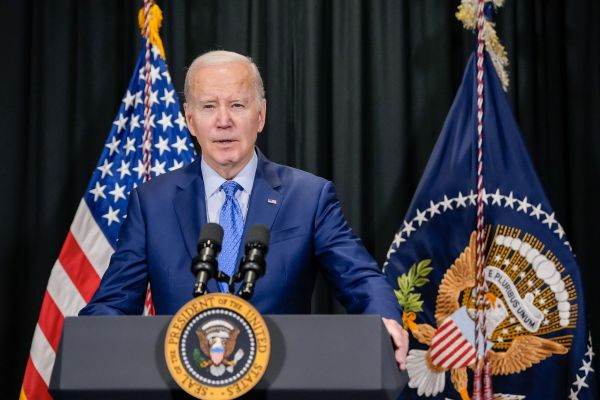 Pentru sprijinirea Ucrainei, a Israelului şi pentru asigurarea securităţii frontierelor americane, preşedintele Joe Biden a cerut în octombrie Congresului aproape 106 miliarde de dolari.(sursa foto: facebook / President Joe Biden)