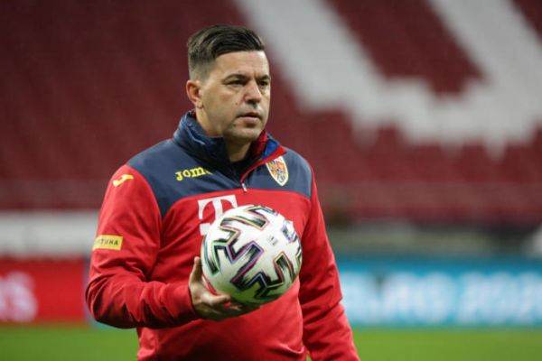 "Top players from all over the world are coming to Saudi Arabia, I didn't expect it to happen so quickly. We (Damac - n.r.) work with a small budget, we are a small club. We want to continue to grow year by year, to we always aim higher than the previous year. I hope we manage to reach our goals," said Cosmin Contra. (Photo source: frf.ro)