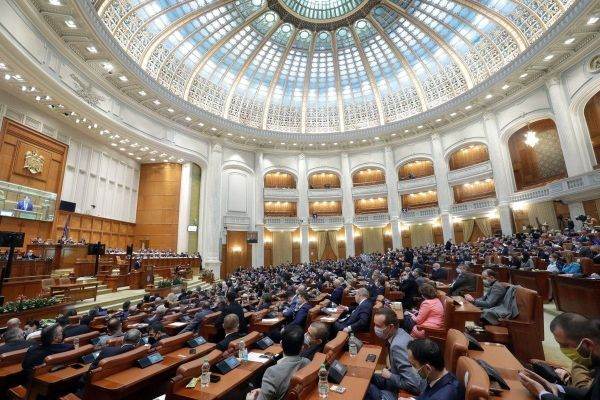 Final vote on the state budget law
