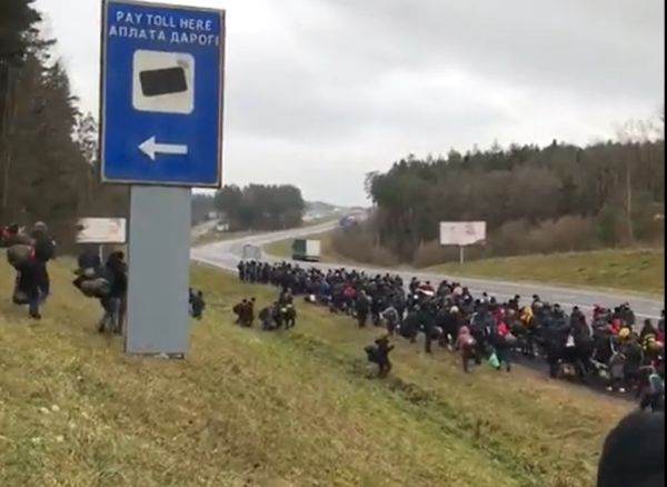 Reuters: "Mexic va intensifica măsurile menite să stopeze migraţia către SUA"