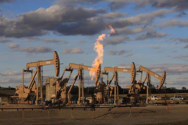 Presă: Preţurile petrolului au crescut cu 3% 