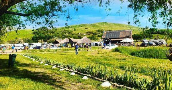 The Guardian: Anarhiştii din Germania şi-au propus să cumpere cât mai multe terenuri în zonele rurale 