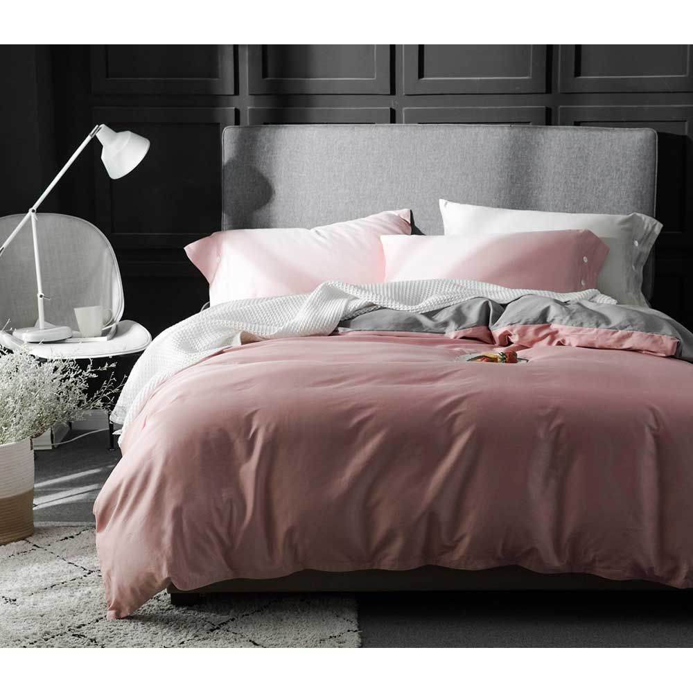 La HOMELUX au început marile reduceri ale iernii: mobilier şi decoraţiuni cu până la 90% reducere