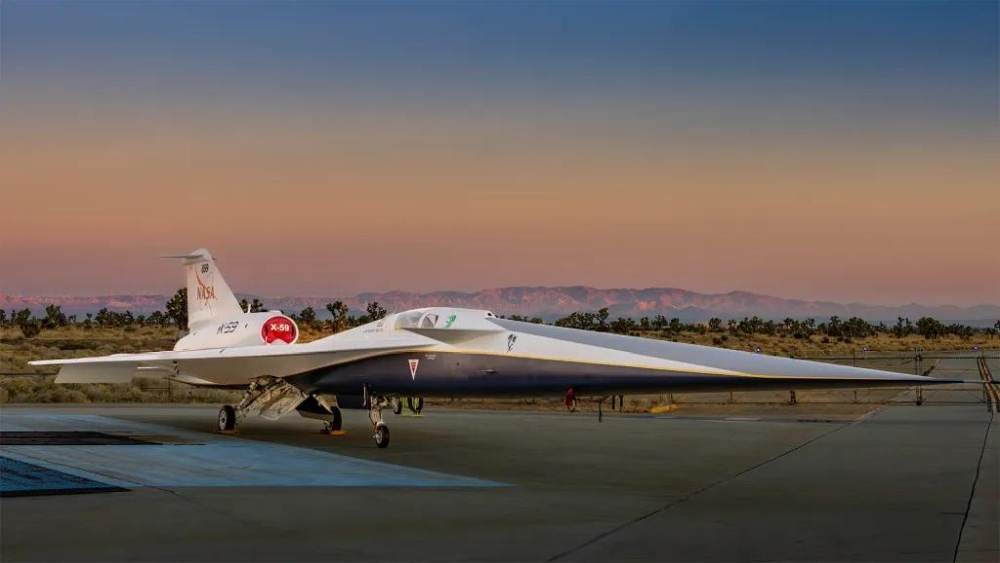 Surse: "NASA şi Lockheed Martin dezvăluie un avion supersonic X-59"