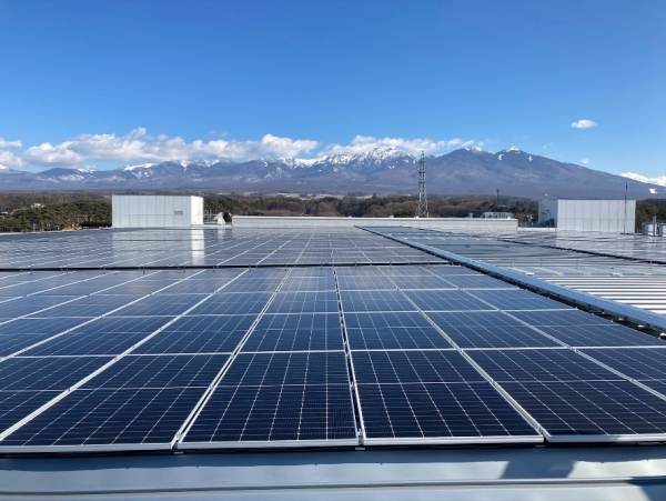Epson trece la energie electrică 100% regenerabilă în sediile grupului din întreaga lume