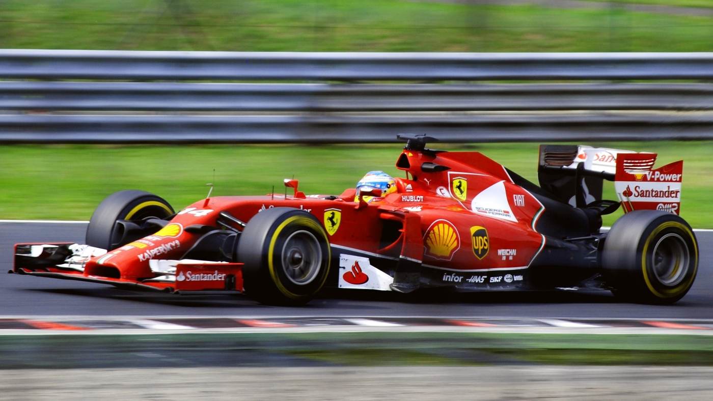 Leclerc şi-a prelungit contractul cu Ferrari