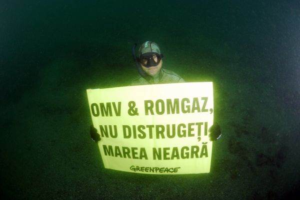 Greenpeace atacă în instanţă PUZ-ul emis pentru proiectul Neptun Deep