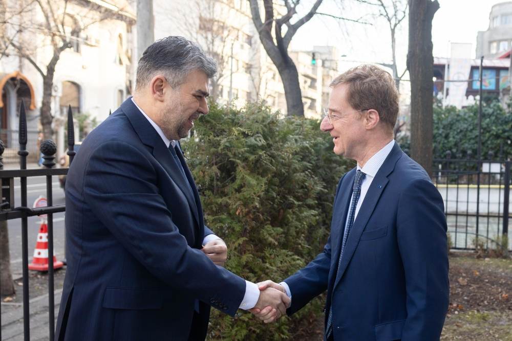 Ciolacu: "Guvernul României este deplin angajat în implementarea PNRR şi atragerea cât mai multor fonduri europene şi a investiţiilor străine"