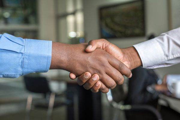 Infinity Capital Investments a ajuns la o deţinere de 15% din Lion Capital