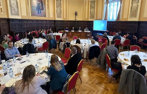 Business Breakfast la Palatul CCIB dedicat oportunităţilor de accesare de finanţări nerambursabile