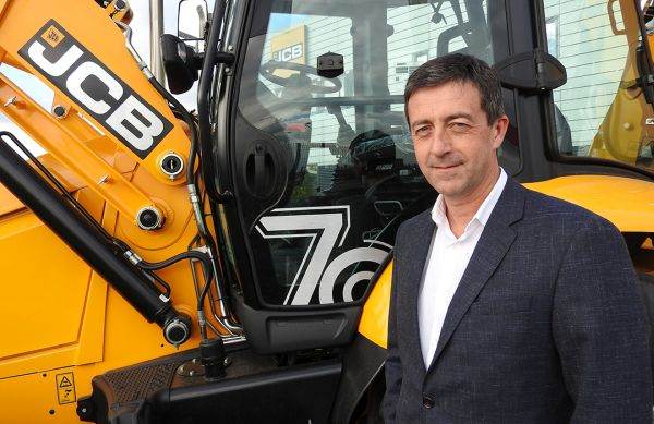 mărturiseşte Victor Vasluian, CEO-ul TERRA România Utilaje de Construcţii
