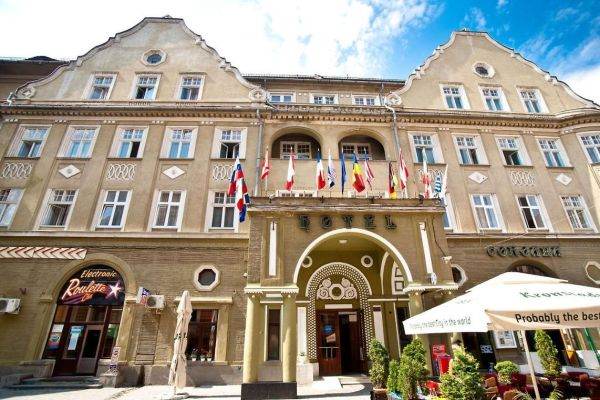 Sursa foto: hotel-coroana-brasov.hotelmix.ro