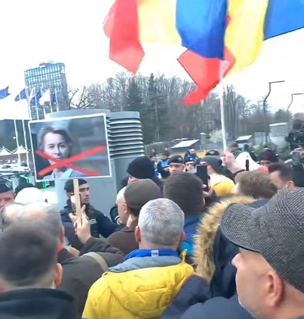 Proteste în timpul Congresului PPE