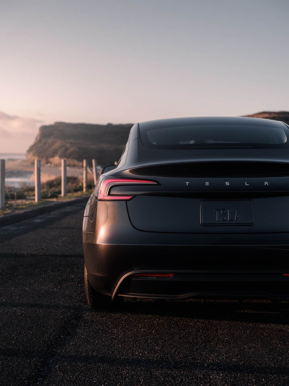 Presă: SUA investighează o rechemare de către Tesla a peste 2 milioane de vehicule