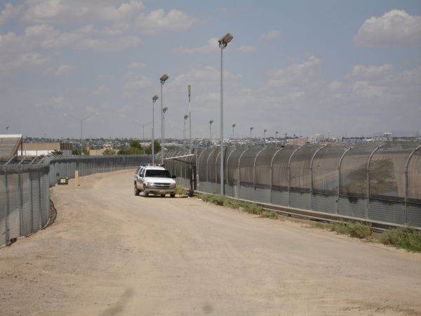 SUA anunţă că îi va sancţiona pe cei care facilitează migraţia ilegală în America Latină