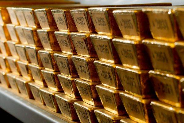 Business Insider: "Aurul a devenit atât de scump încât până şi banca centrală a Chinei a oprit achiziţiile"