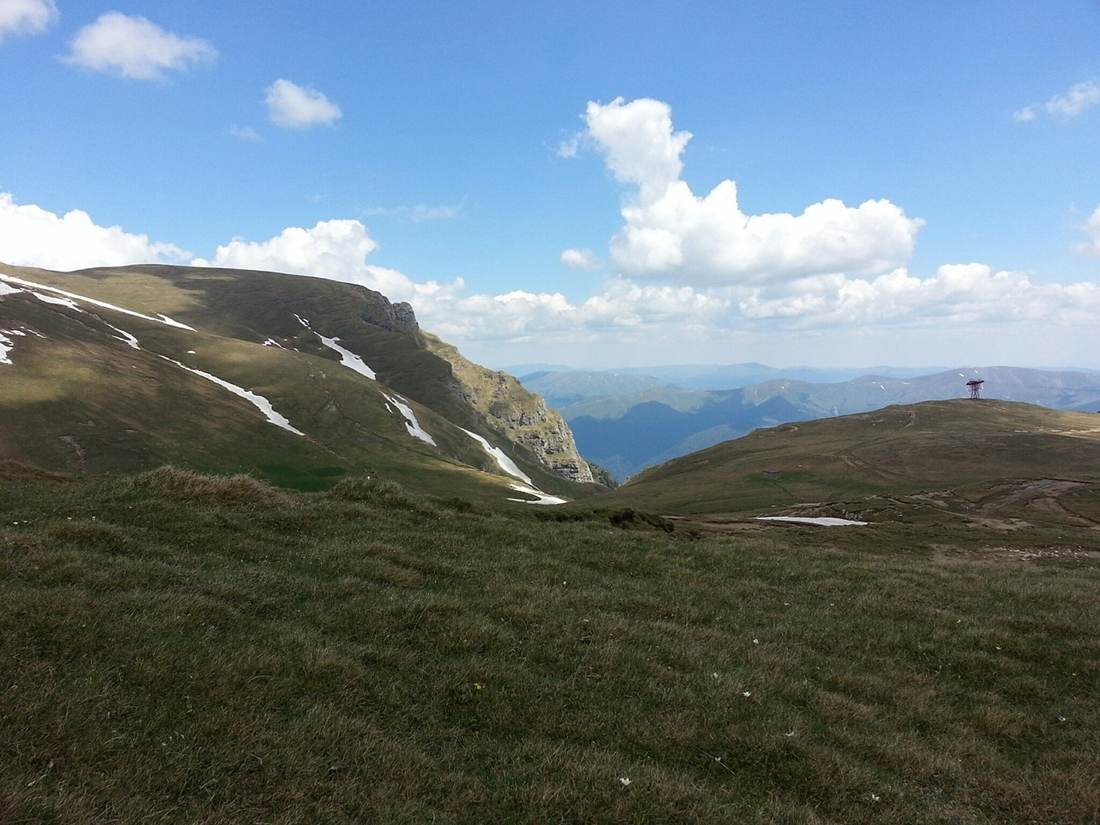 Mii de oameni au ales să se relaxeze la munte în minivacanţa de Sfânta Maria