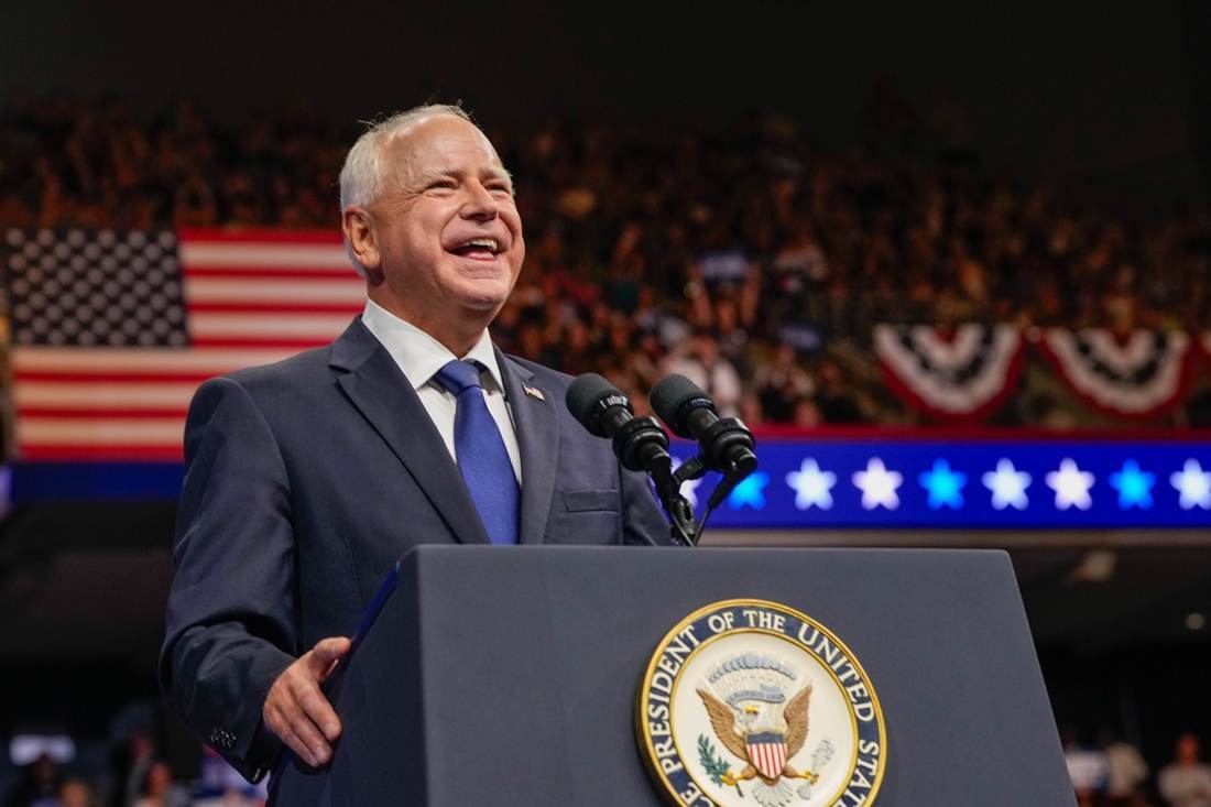 CNN: Tim Walz acceptă nominalizarea democrată pentru vicepreşedinţie: Este onoarea vieţii mele