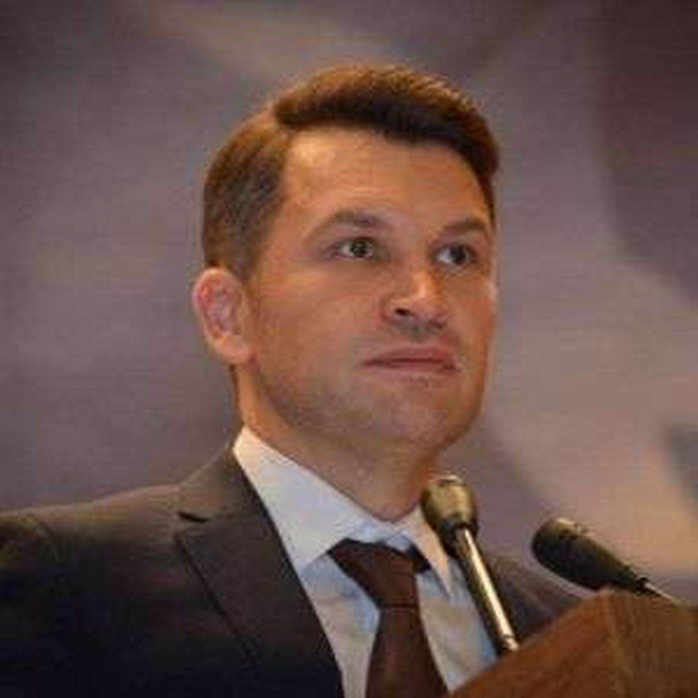 Ionuţ Stroe (PNL): Patinoarul Berceni Arena din Sectorul 4 a găzduit primul meci de hochei din Bucureşti, după o pauză de 12 ani